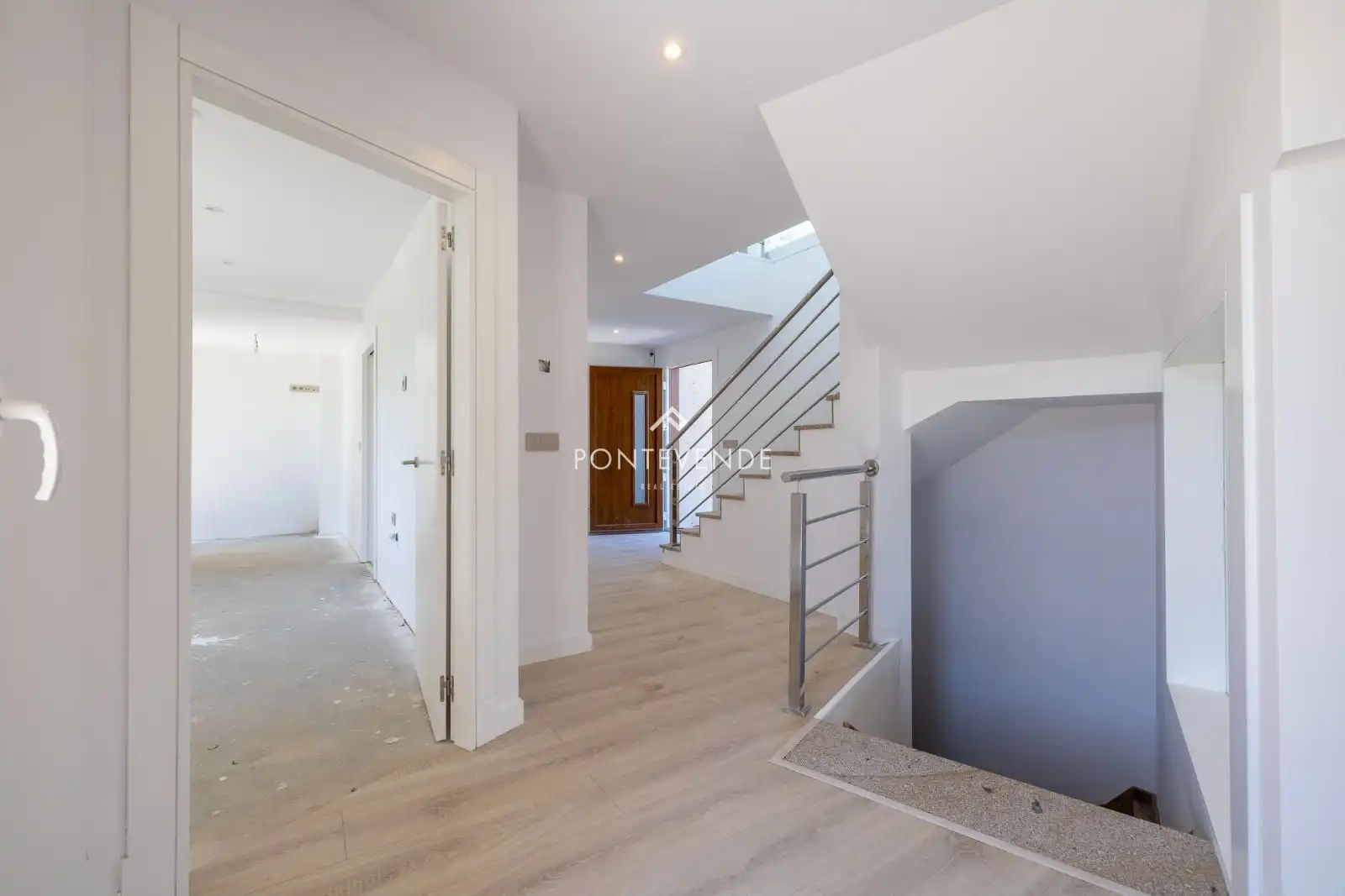 Houses for sale in Sanxenxo  with Private garden, Parquet flooring and Terrace