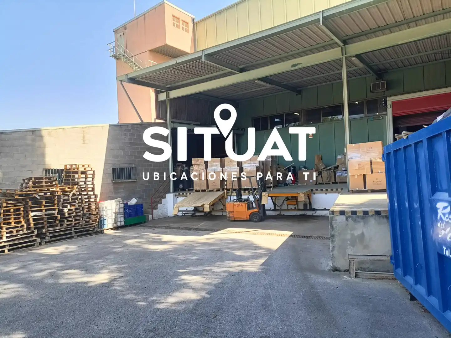 Industrial building with lift for sale in Avinguda de la Riera 23, imagen 6