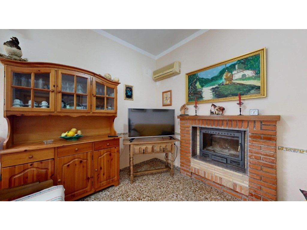 Sala d'estar de Casa o xalet en venda en Alberic amb Calefacció, Jardí privat i Terrassa