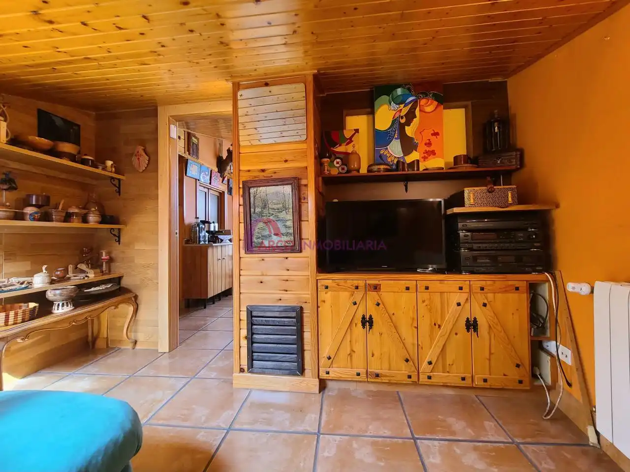 Sala d'estar de Finca rústica en venda en Atapuerca amb Calefacció, Terrassa i Traster