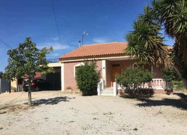 Vista exterior de Casa o chalet en venta en Orihuela