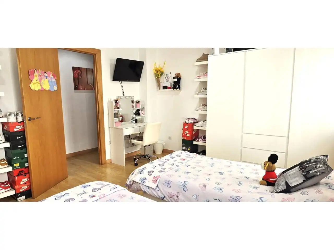 Bedroom of Detached homes for sale in Roquetas de Mar  with Terrace and Furnished