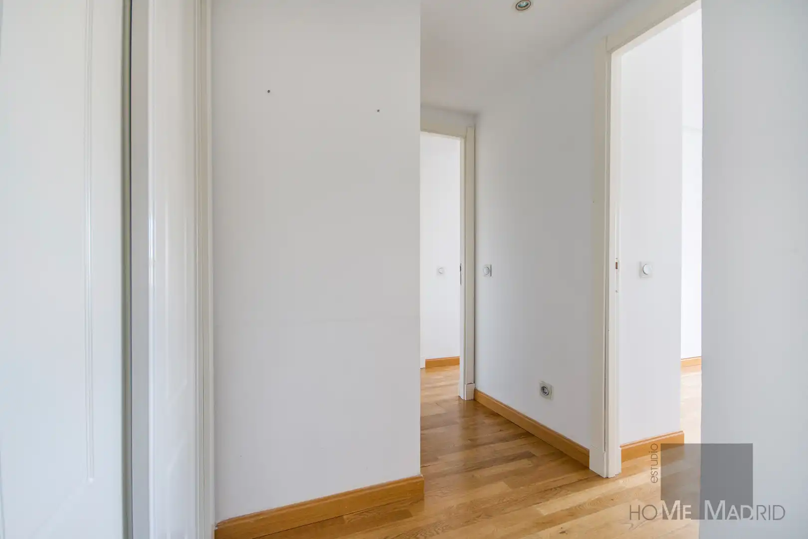 Flat for sale in Madrid  with Air Conditioner, Heating and Storage room