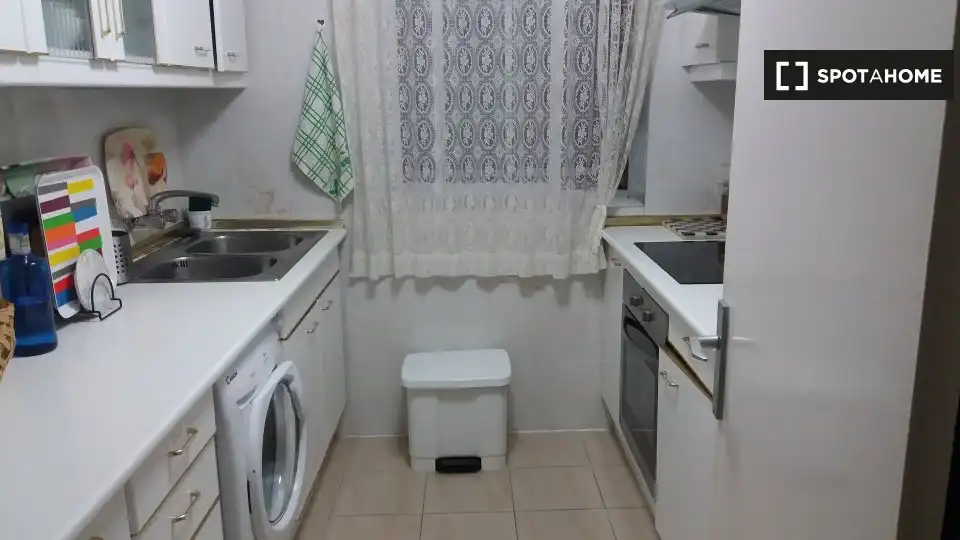 Habitación en Valderas - Los Castillos