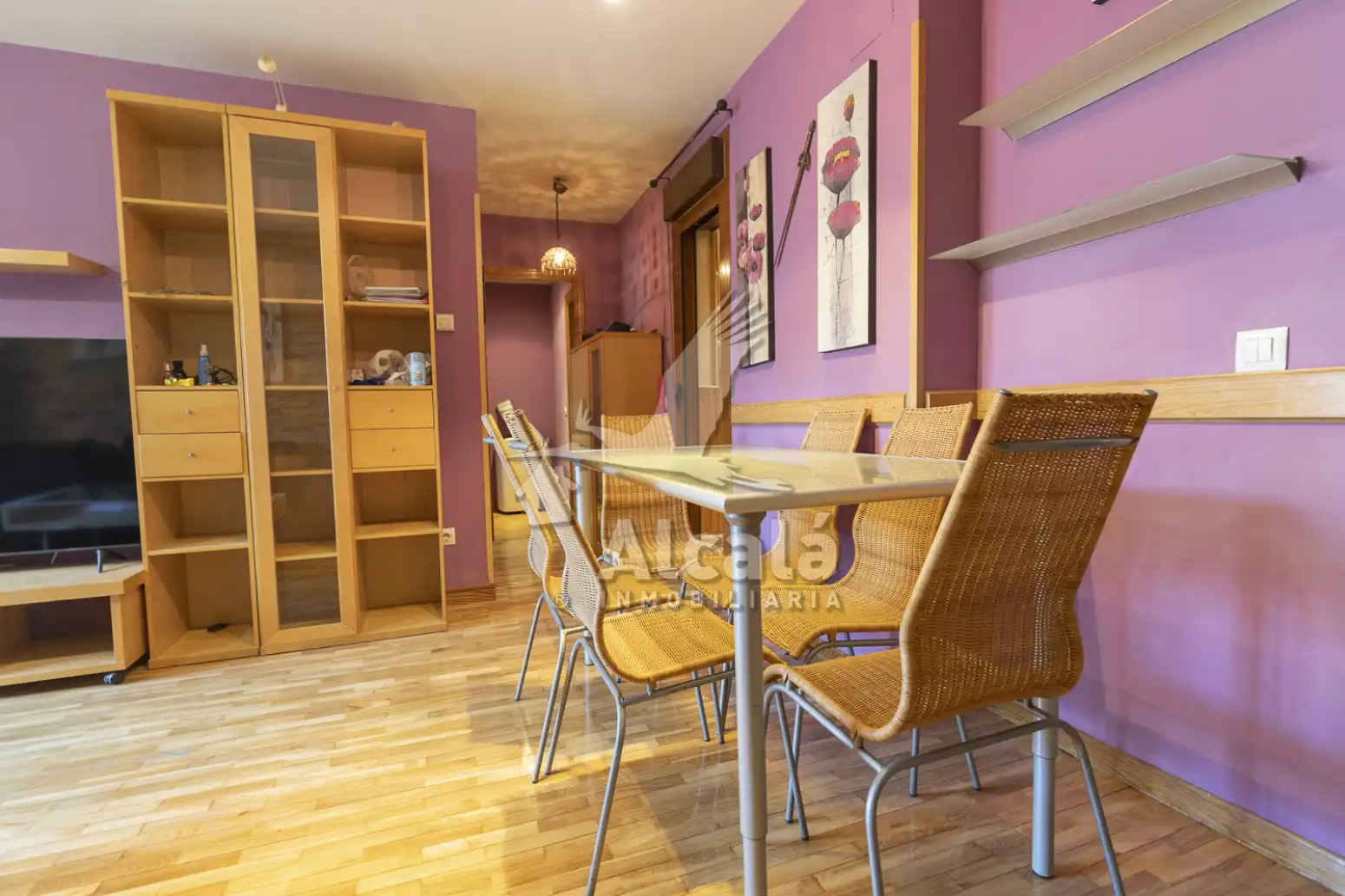 Comedor de Piso en venta en Meco con Calefacción, Parquet y Amueblado