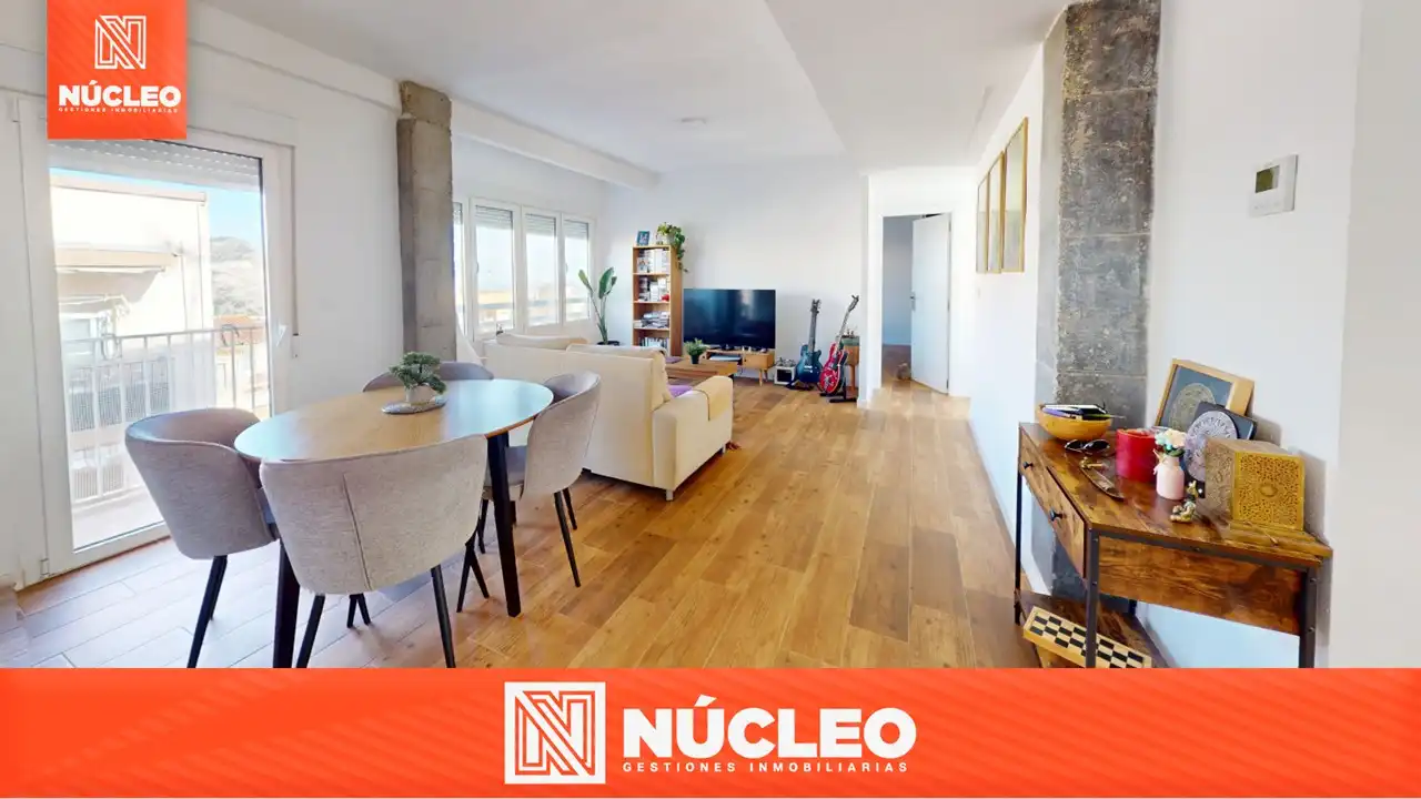 Living room of Flat for sale in Jijona / Xixona  with Air Conditioner, Heating and Parquet flooring