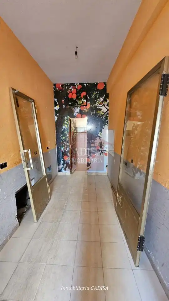 Geschaftsraum zum Verkauf in Salamanca