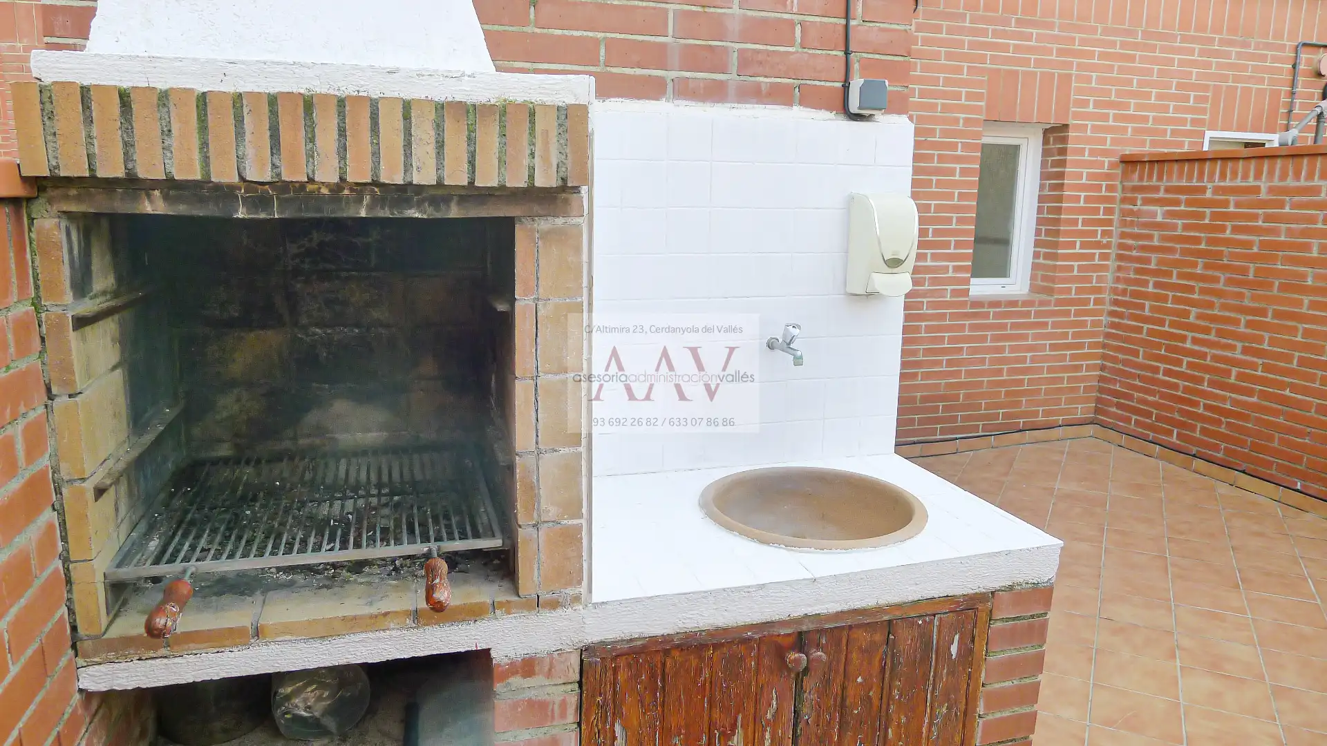 Küche von Maisonette zum Verkauf in Matadepera mit Klimaanlage, Heizung und Privatgarten
