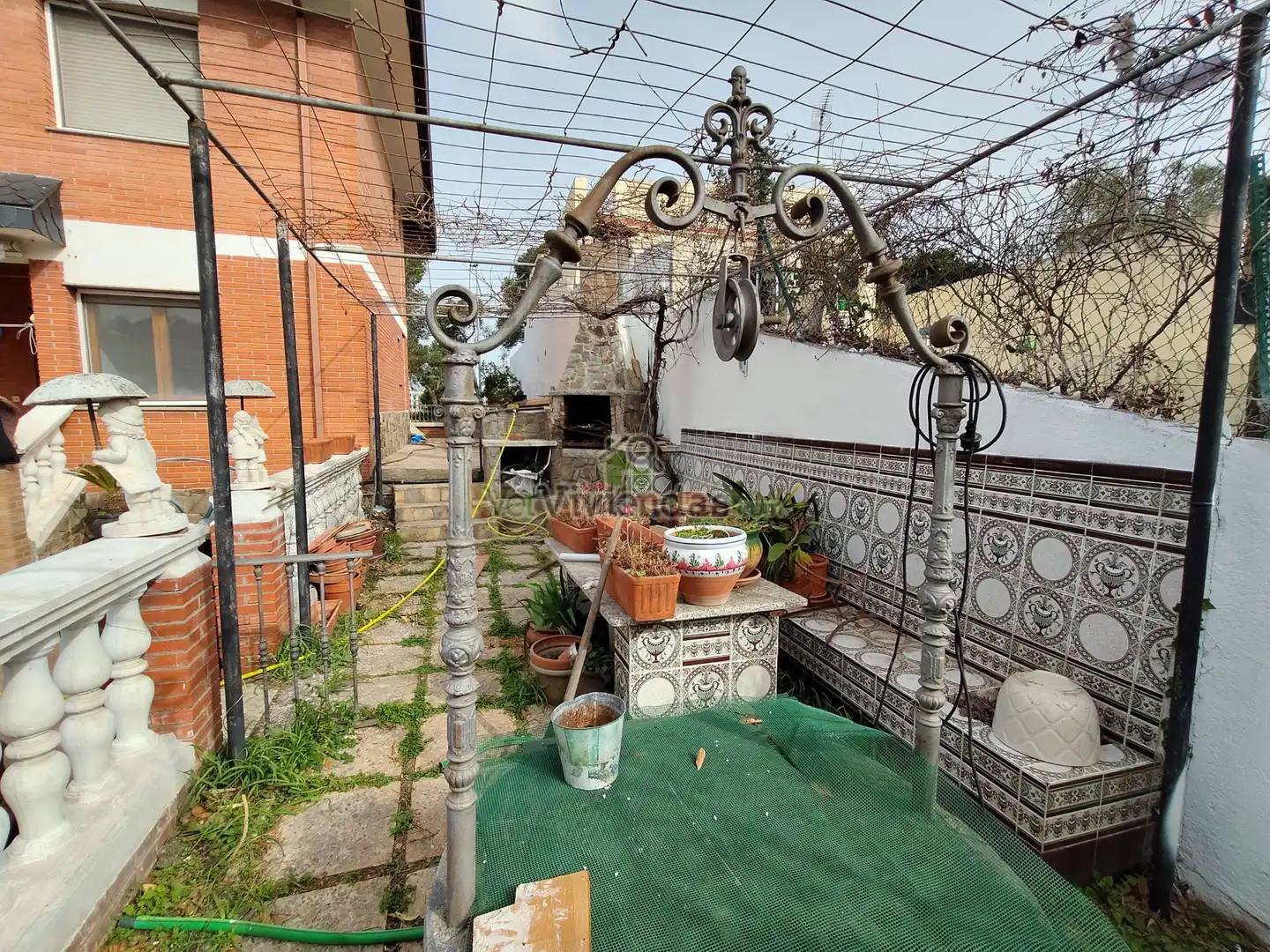 Jardí de Casa o xalet en venda en Cerdanyola del Vallès amb Calefacció, Jardí privat i Parquet