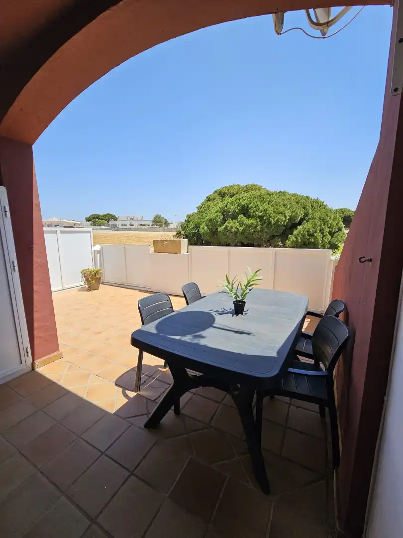 Terraza de Apartamento de alquiler en Chiclana de la Frontera con Aire acondicionado, Amueblado y Horno