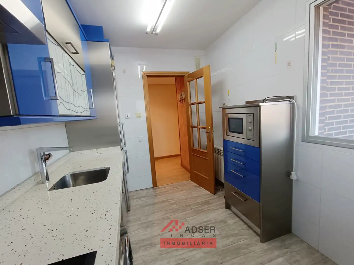 Kitchen of Flat for rent in  Logroño  with Heating, Private garden and Parquet flooring