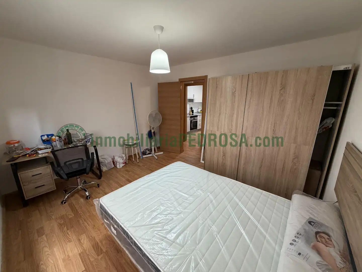 Schlafzimmer von Wohnung zur Miete in Pontevedra Capital 