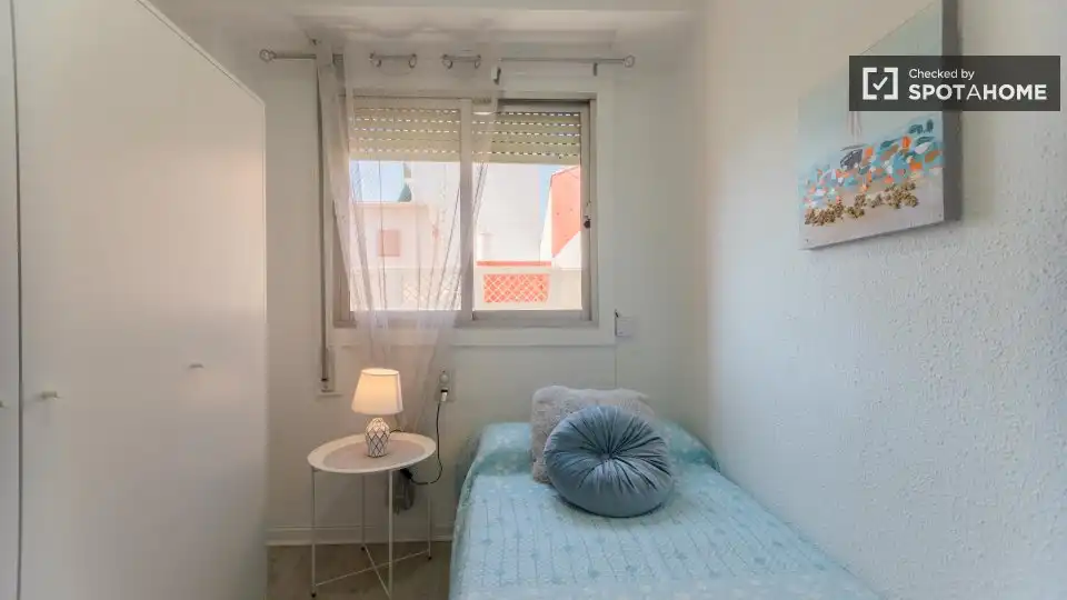 Habitación en El Cabanyal - El Canyamelar