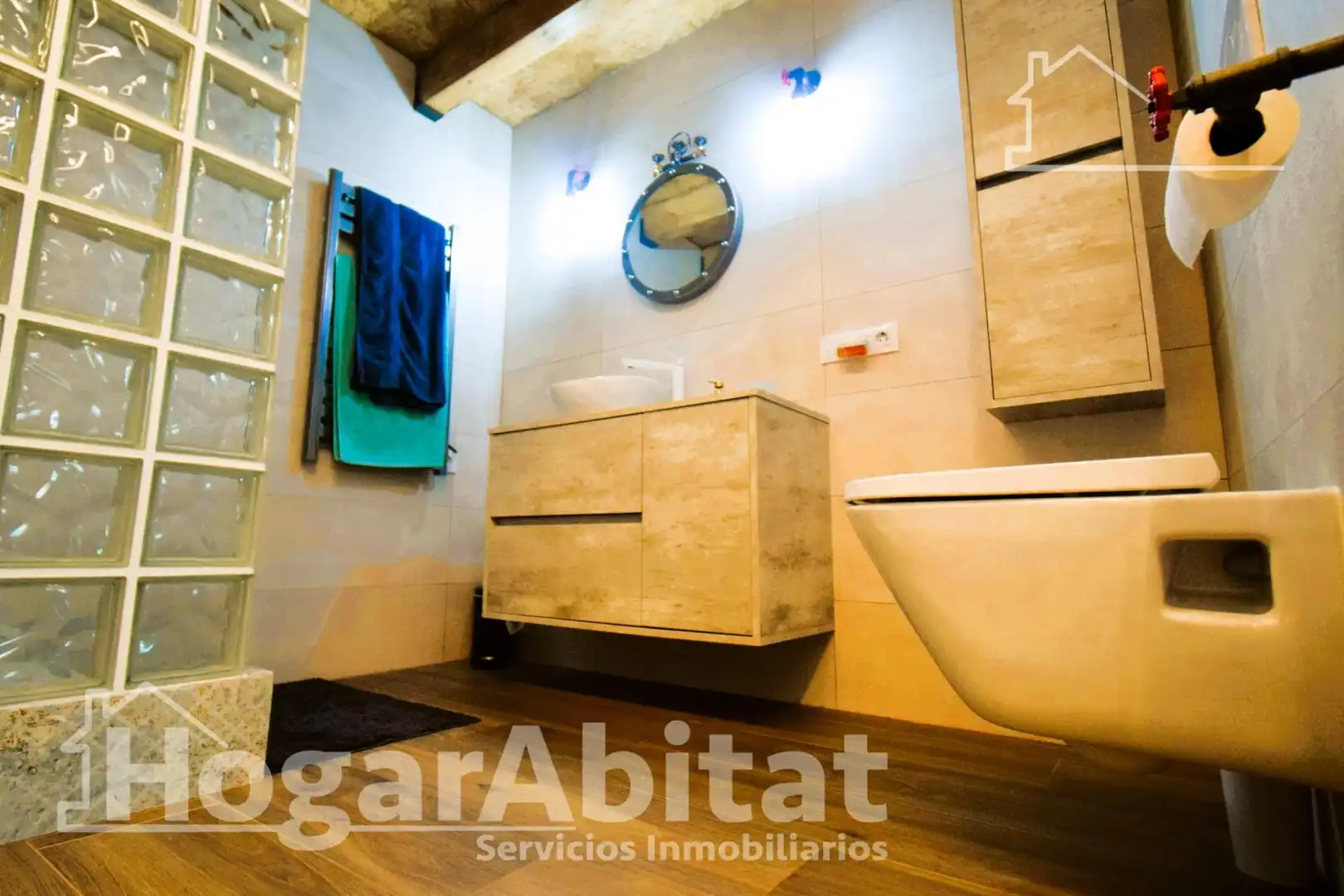 Baño de Piso en venta en Xirivella con Parquet