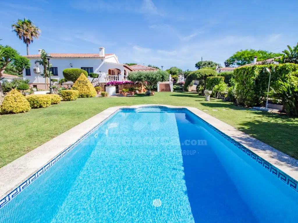 Landhaus mit Pool zum Verkauf in Alaior poble