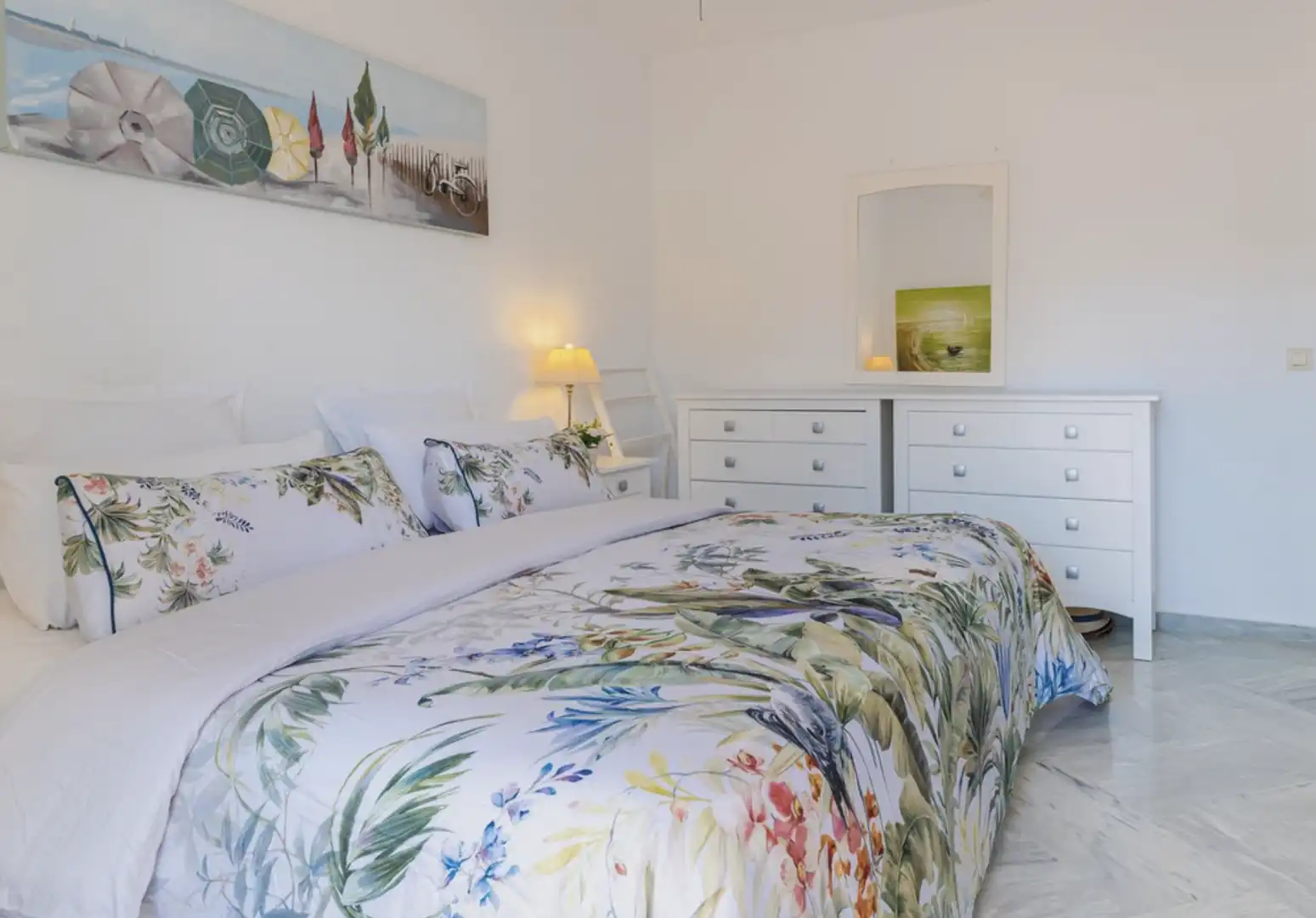 Bedroom of Detached homes for sale in Estepona  with Air Conditioner, Heating and Terrace