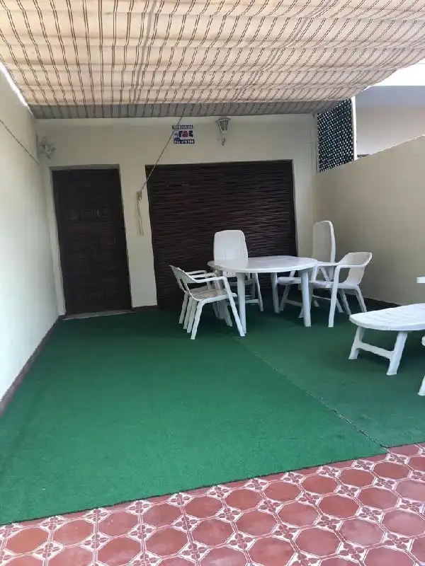 Maisonette zum Verkauf in Santa Pola mit Klimaanlage und Terrasse