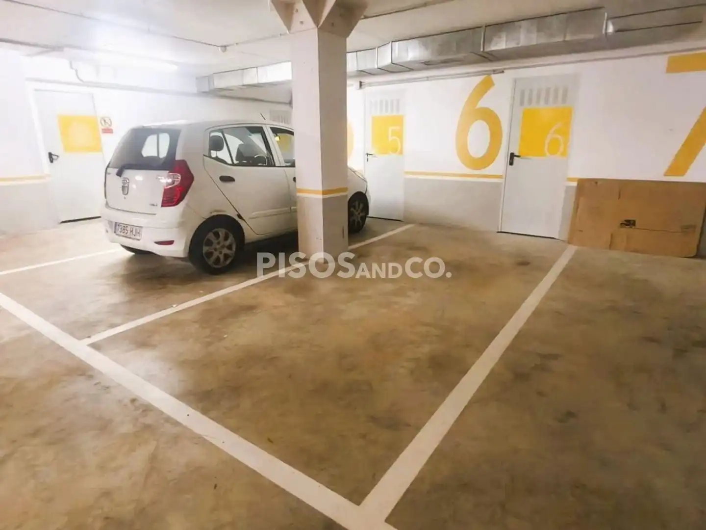 Aparcament de Pis en venda en Cambre  amb Calefacció, Terrassa i Traster