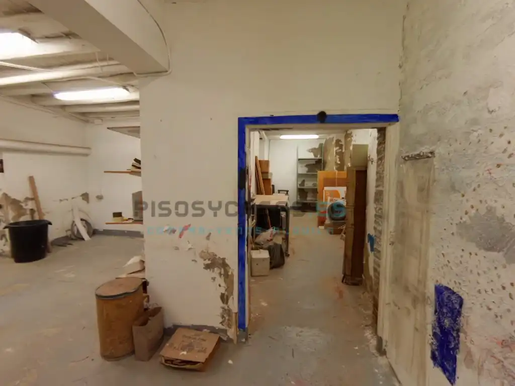 Geschaftsraum zum Verkauf in Zaragoza