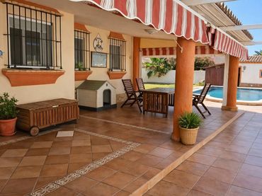 Villa avec piscine à vendre à Los Gallos