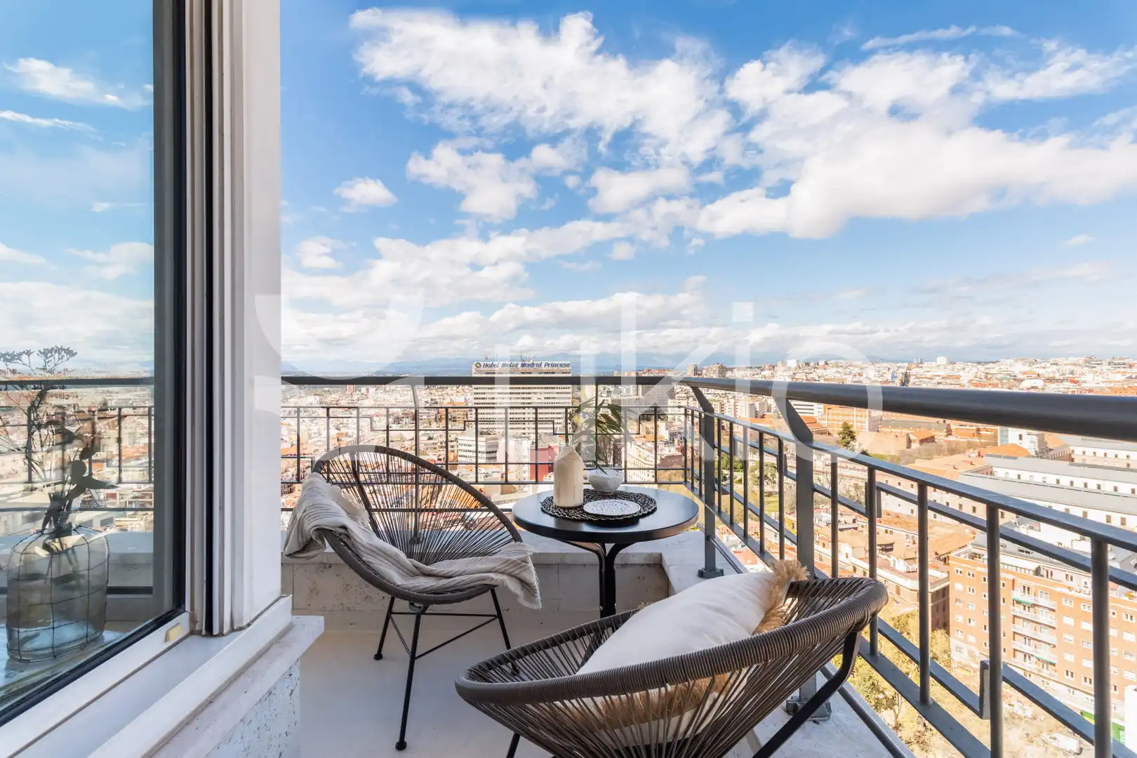 Terrace of Apartments for rent in Madrid  with Air Conditioner, Heating and Furnished