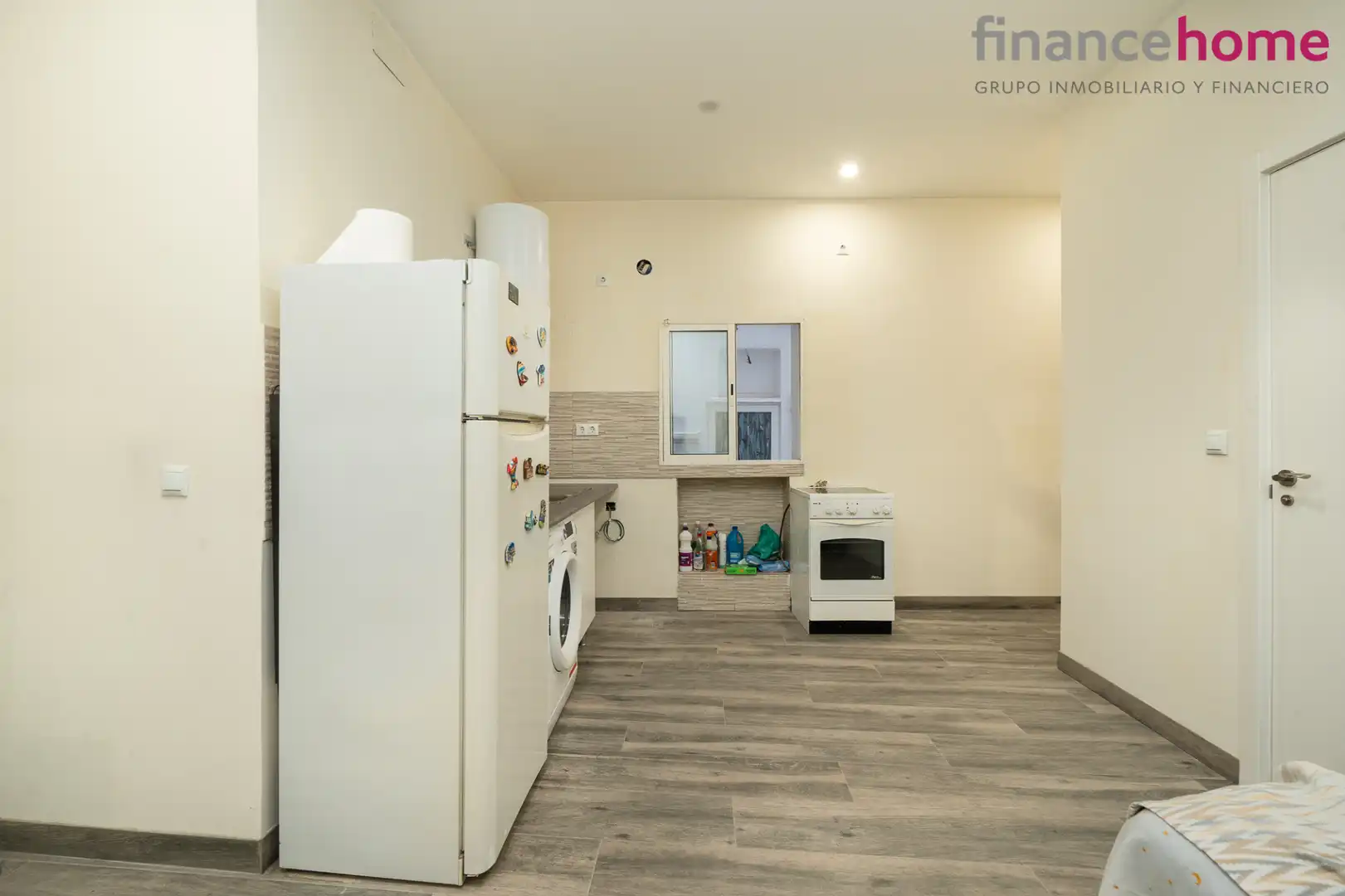 Piso en venta en Madrid con Calefacción y Amueblado