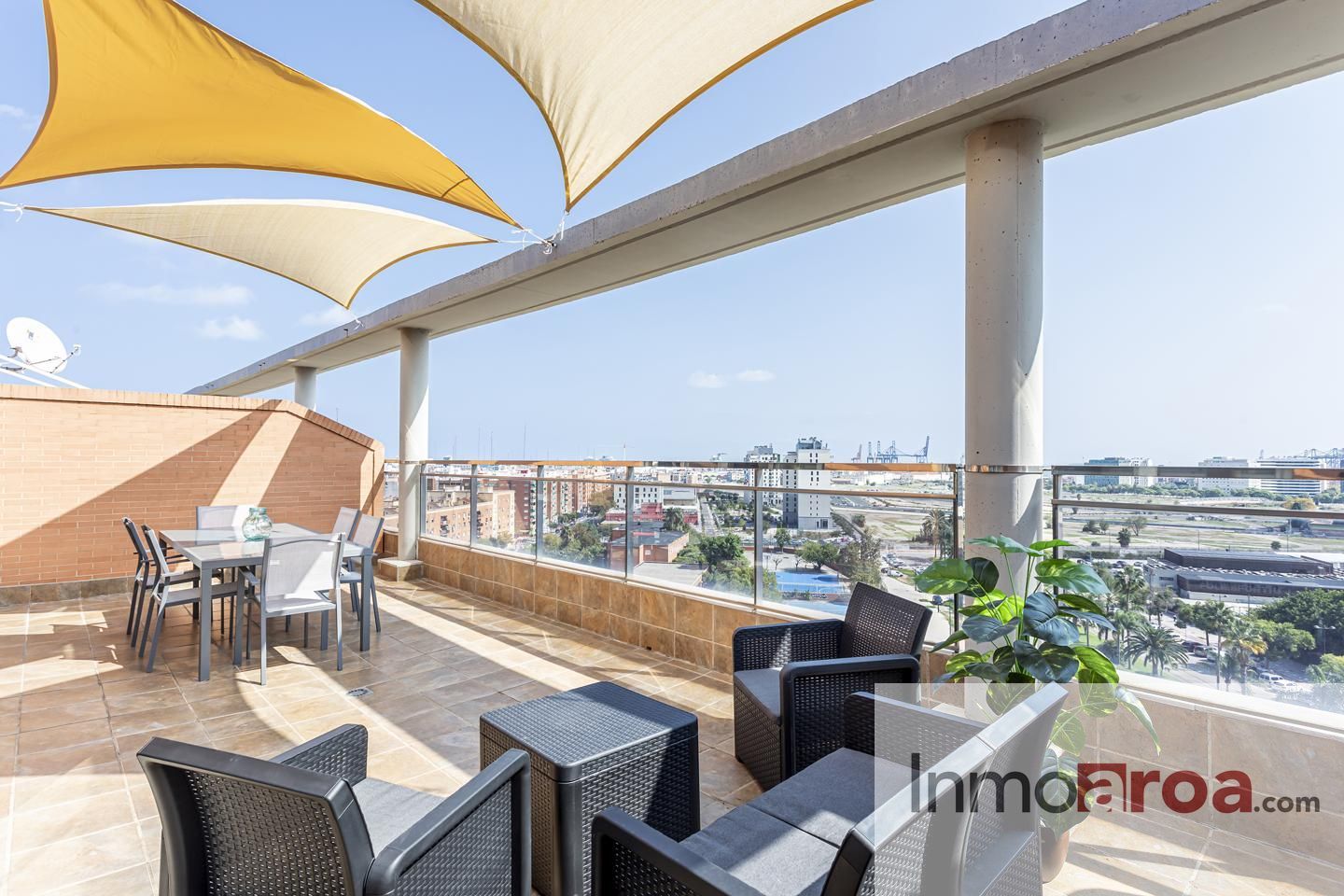 Terrace of Duplex to rent in  Valencia Capital  with Air Conditioner, Heating and Terrace