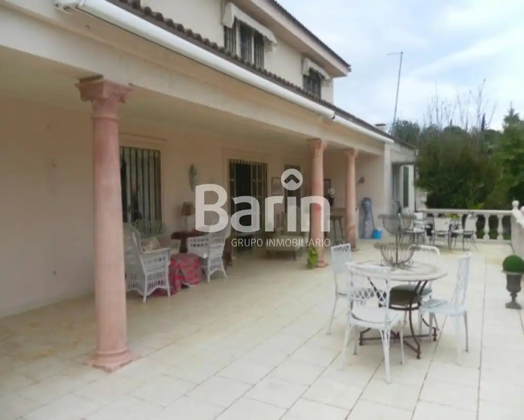 Garden of Houses for sale in Córdoba  with Air Conditioner, Heating and Private garden