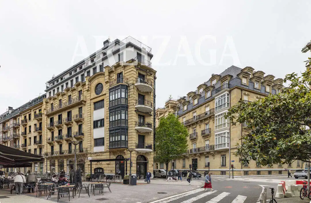 Vista exterior de Piso en venta en Donostia - San Sebastián  con Calefacción, Terraza y Balcón