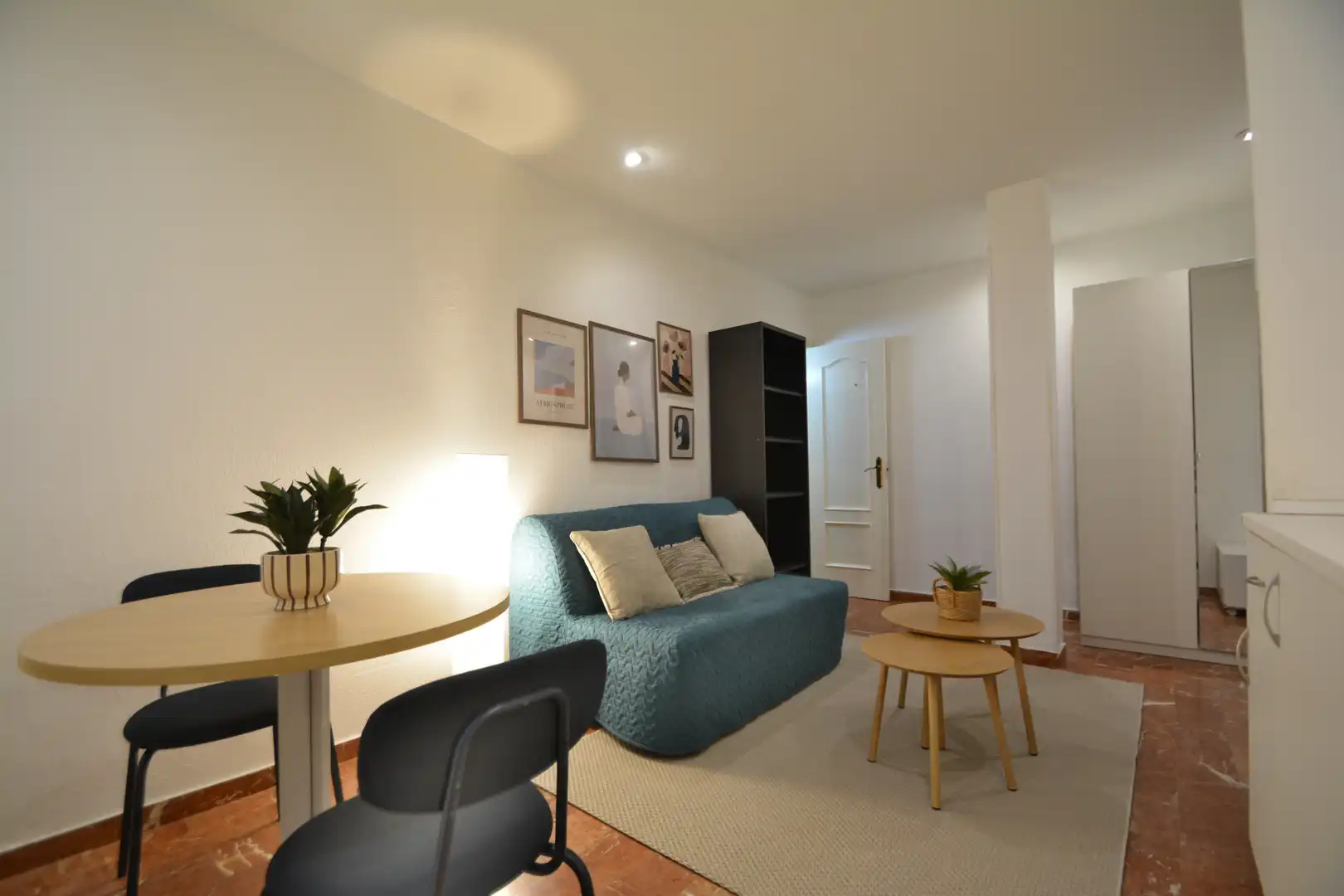 Wohnzimmer von Wohnung zur Miete in Madrid mit Heizung und Möbliert
