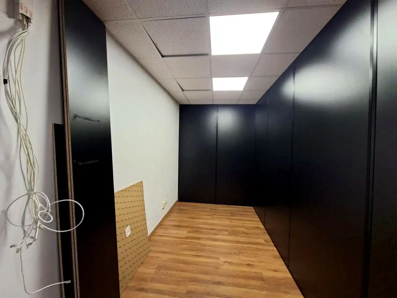 Office for rent in Madrid  with Air Conditioner and Heating