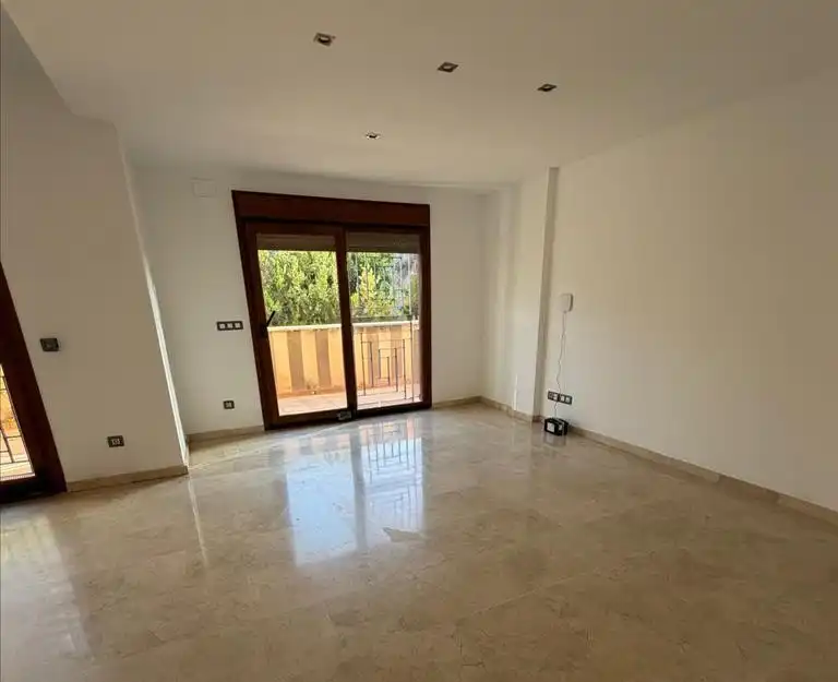 Adossat amb jardí en venda a Este, imagen 2