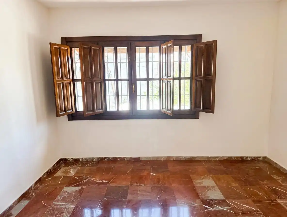 Casa o xalet de lloguer en Granada amb Calefacció i Terrassa