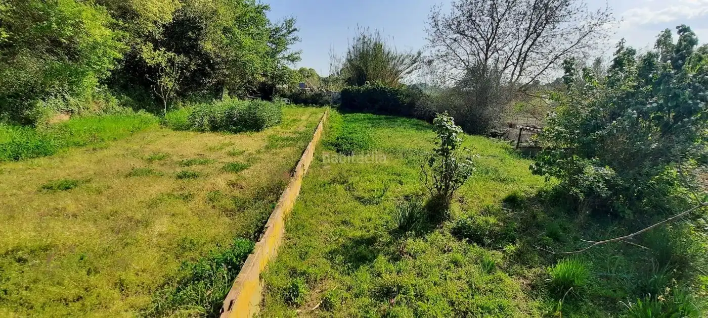 Terrain rustique à vendre à Carrer Martorell 115