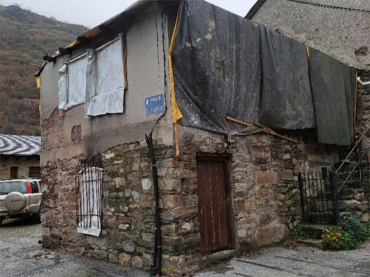 Vista exterior de Casa o xalet en venda en Igüeña