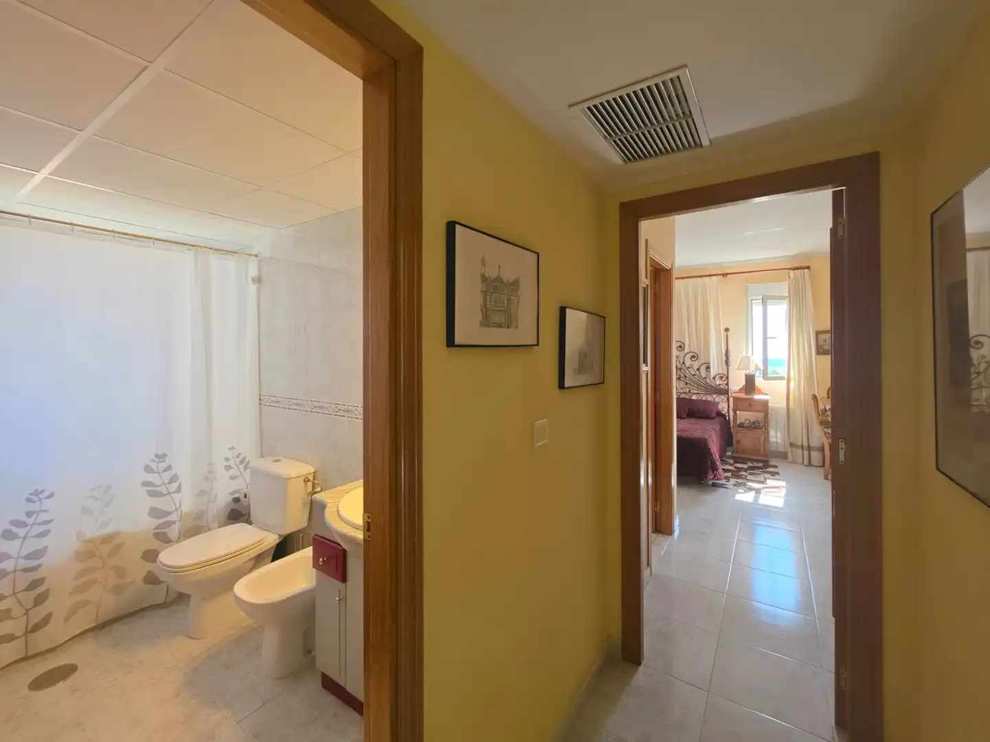 Baño de Piso en venta en Benidorm con Aire acondicionado, Calefacción y Terraza
