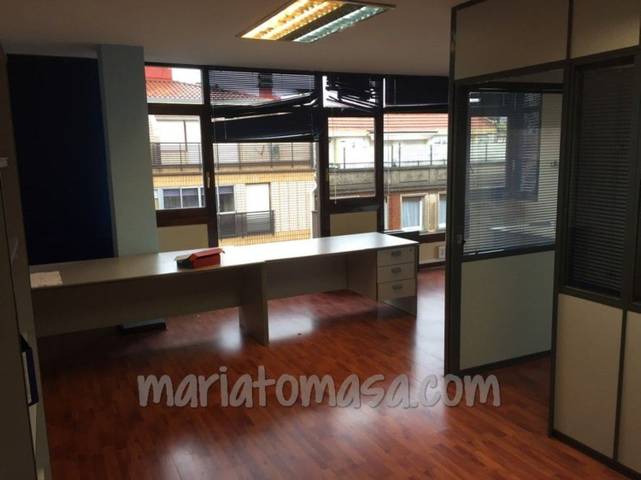 Oficina en Alquiler en las Mercedes Kalea en Las Arenas