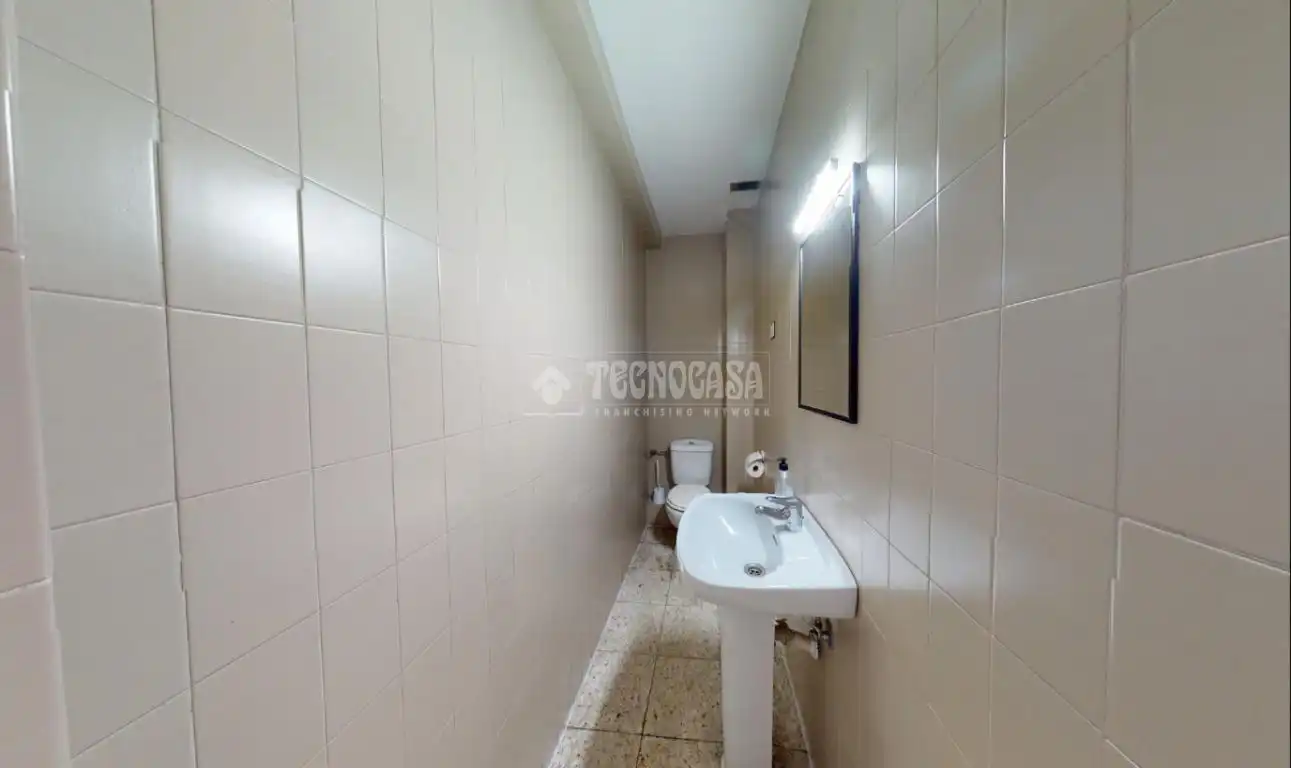 Bany de Edifici en venda en Leganés