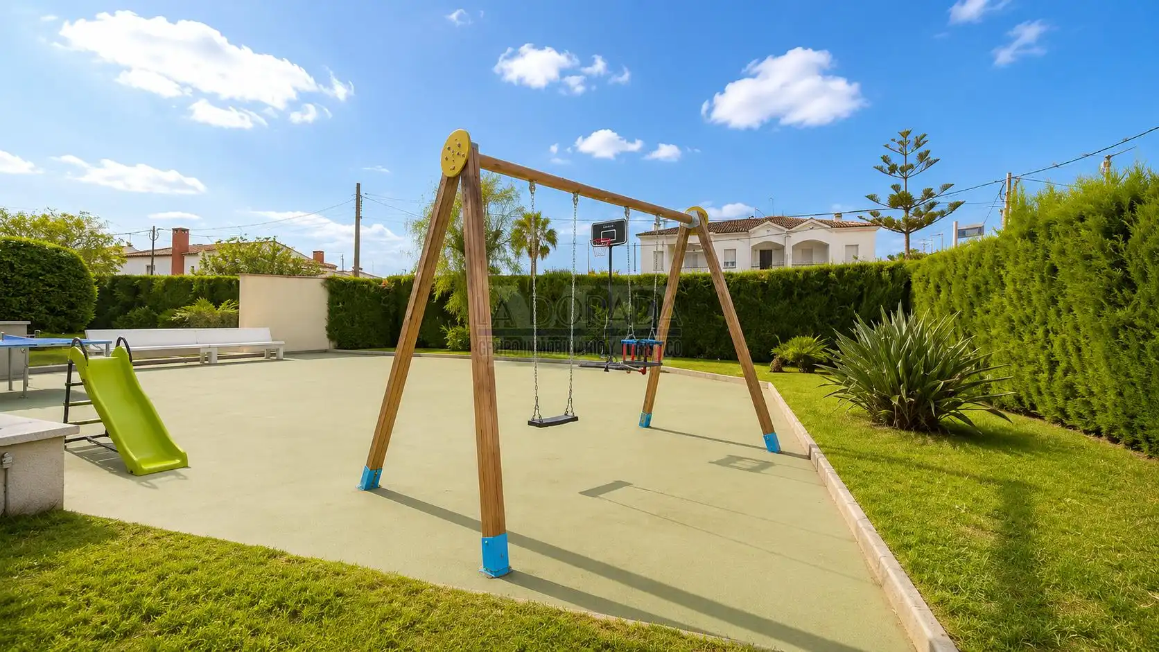 Jardí de Apartament en venda en Cambrils amb Terrassa, Moblat i Piscina comunitària