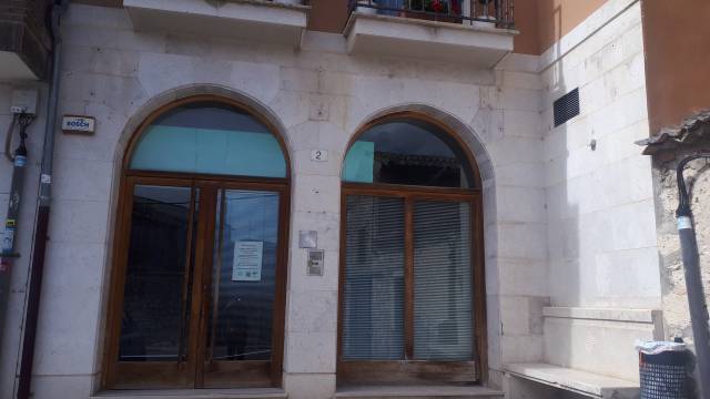 Local comercial en Venta en Cogeces del Monte