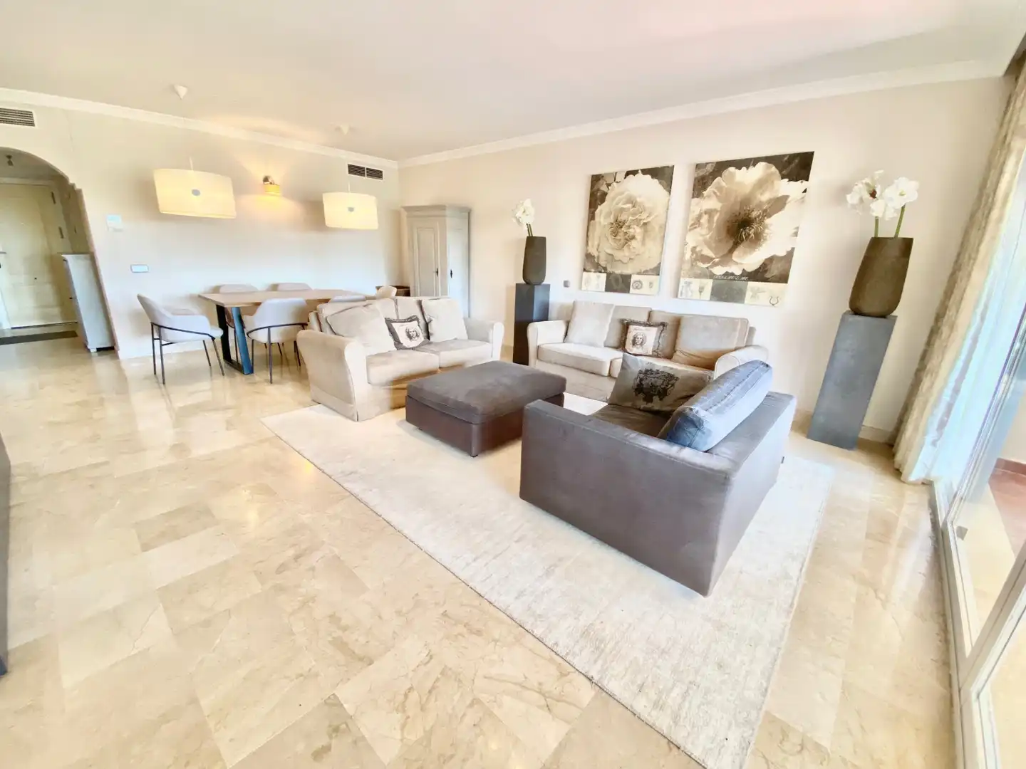 Apartments for rent in Benatalaya