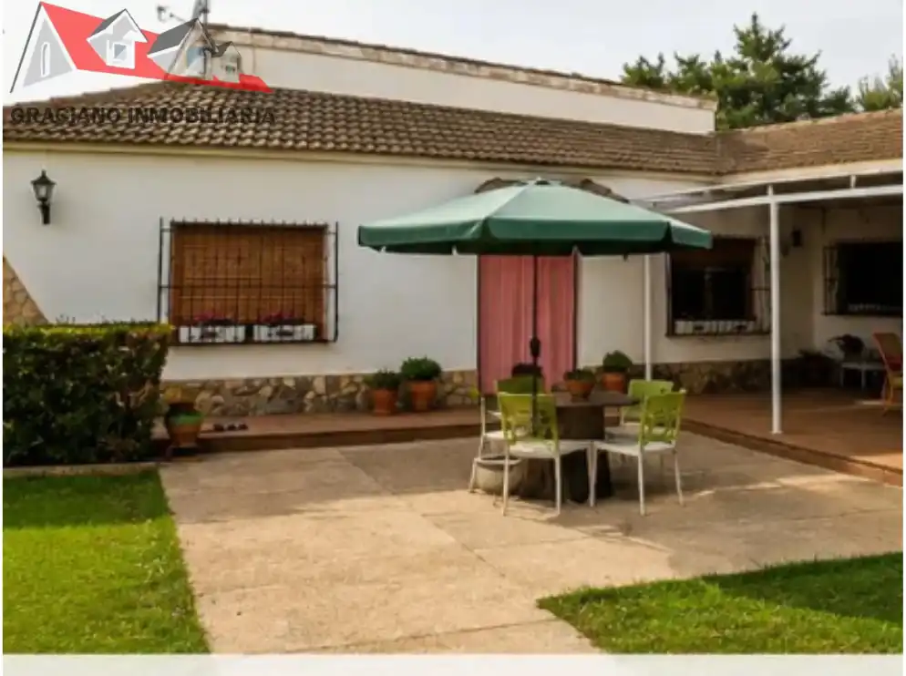 Chalet con piscina en venta en Pedanías - Extrarradio, imagen 2