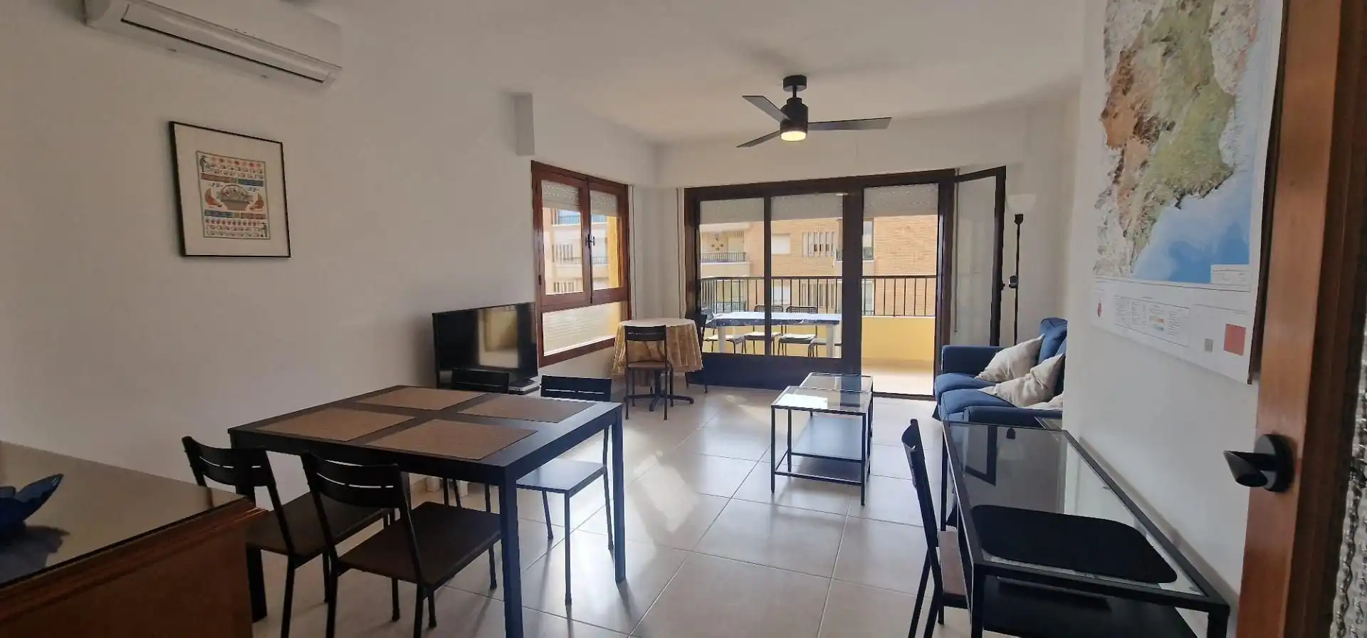 Wohnzimmer von Wohnung zur Miete in Águilas mit Klimaanlage und Möbliert