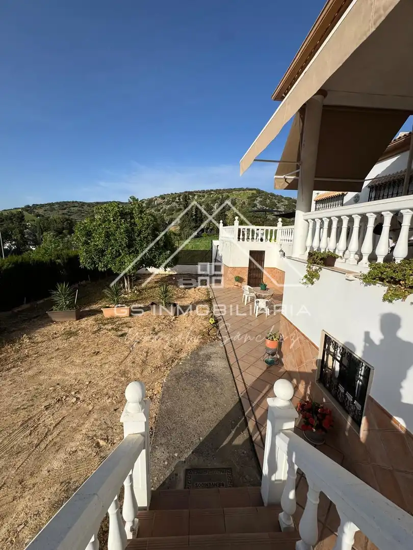 Casa amb jardí en venda a Cabra, imagen 7
