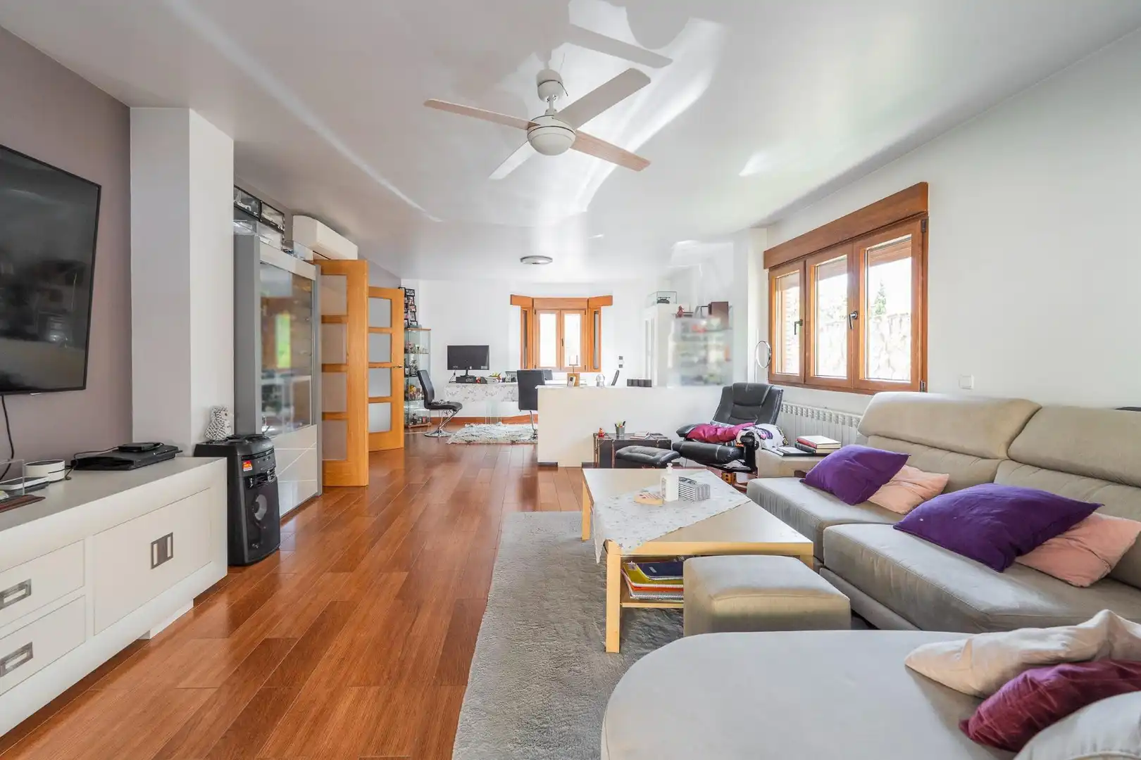 Sala de estar de Casa o chalet en venta en Cobeña con Aire acondicionado, Calefacción y Jardín privado