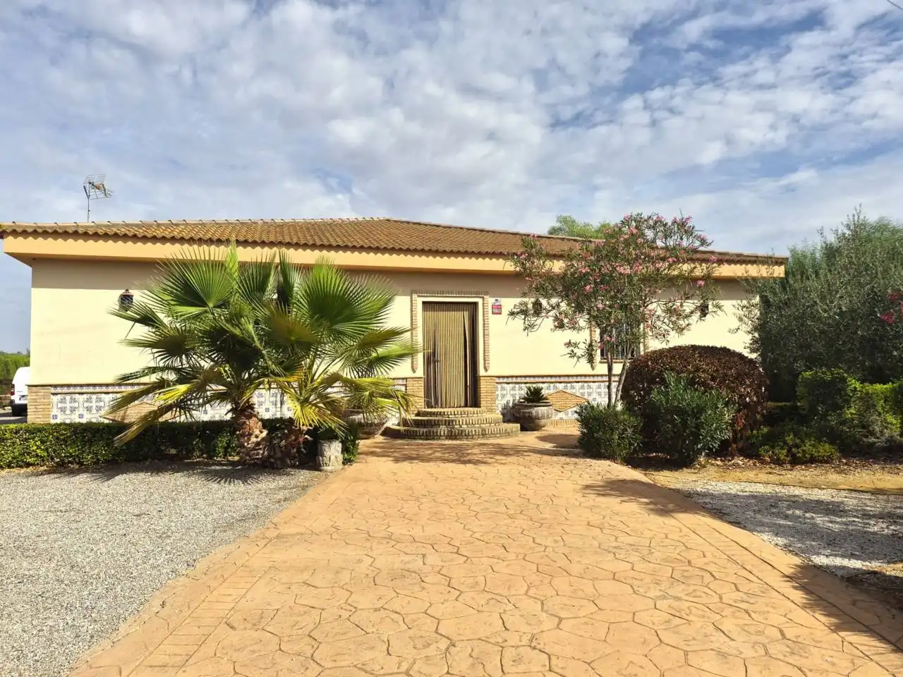 Exterior view of Country homes for sale in Pilas, Sevilla