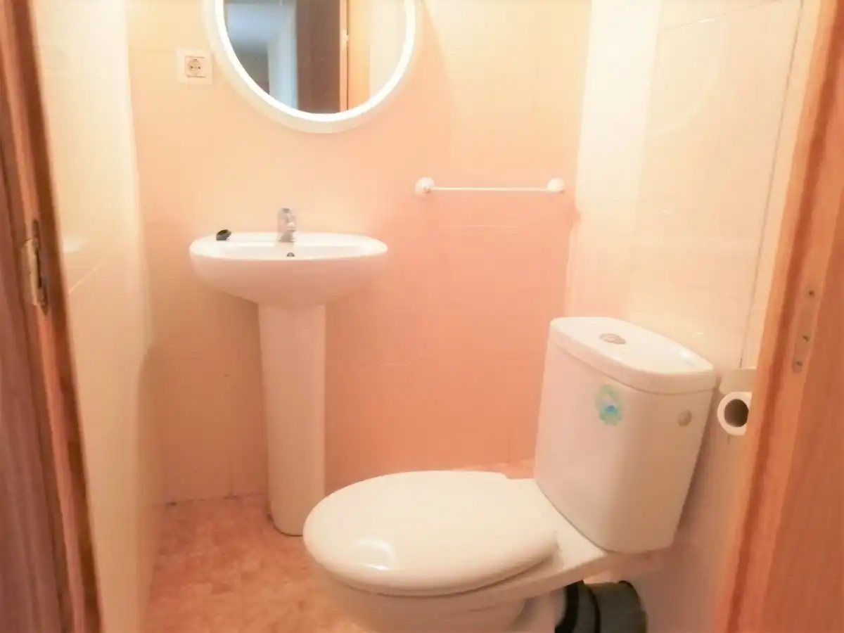 Baño de Piso de alquiler en Ciudad Real con Calefacción y Terraza
