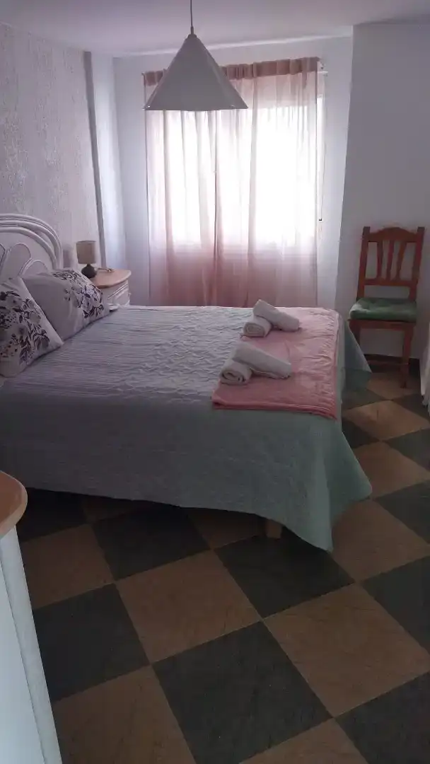 Bedroom of Detached homes for share in Martos  with Air Conditioner and Furnished