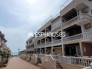 Àtic amb balcó en venda a Guardamar Playa