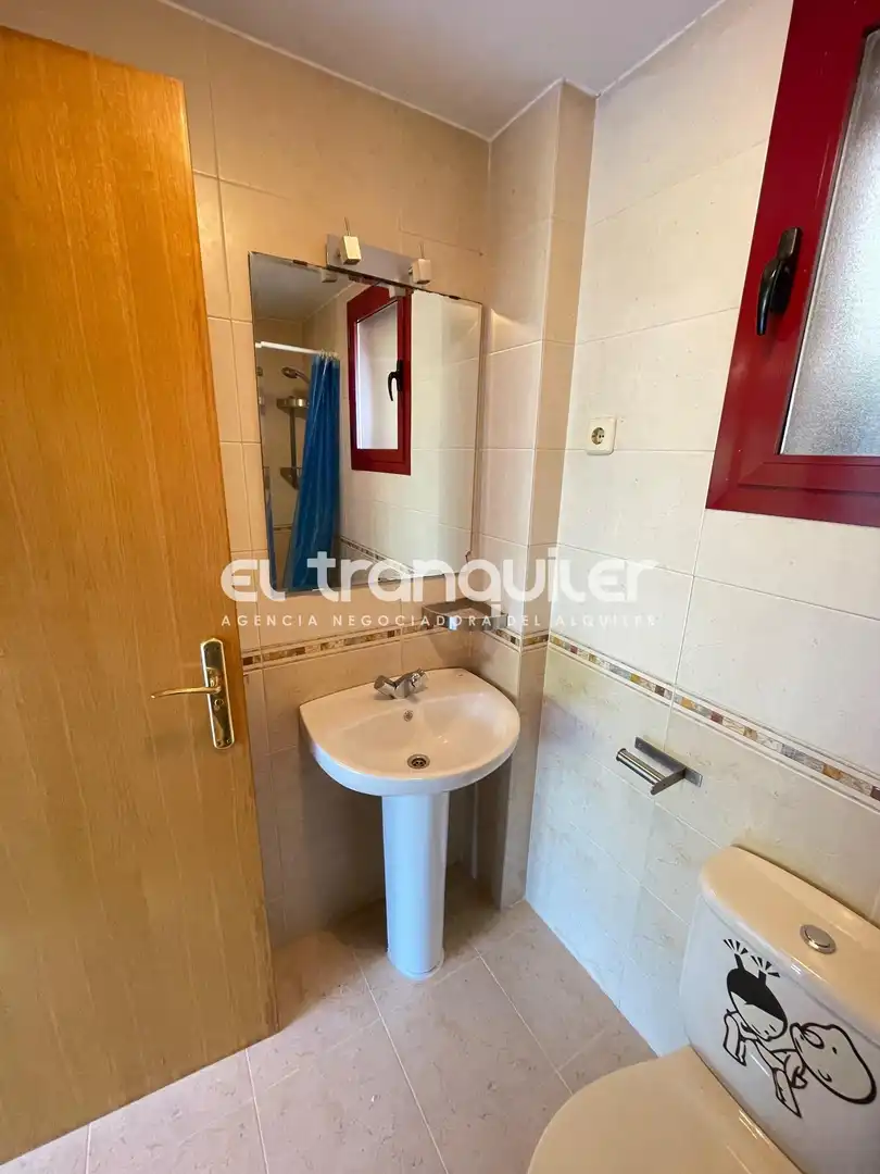 Flat for rent in Calle Francisco Umbral, Rivas Futura